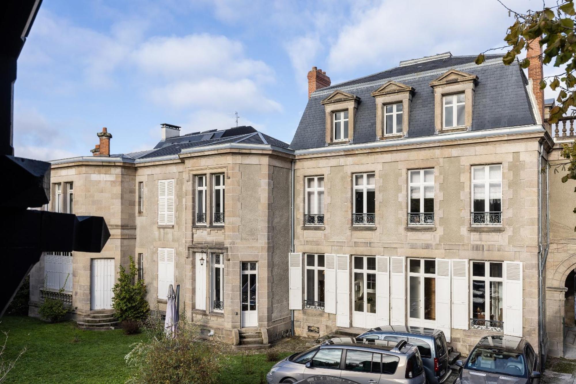 La Villa Beaupeyrat - Apparthotels De Charme Dans Batisse De Caractere A 400M Du Coeur De Ville De Limoges Zimmer foto
